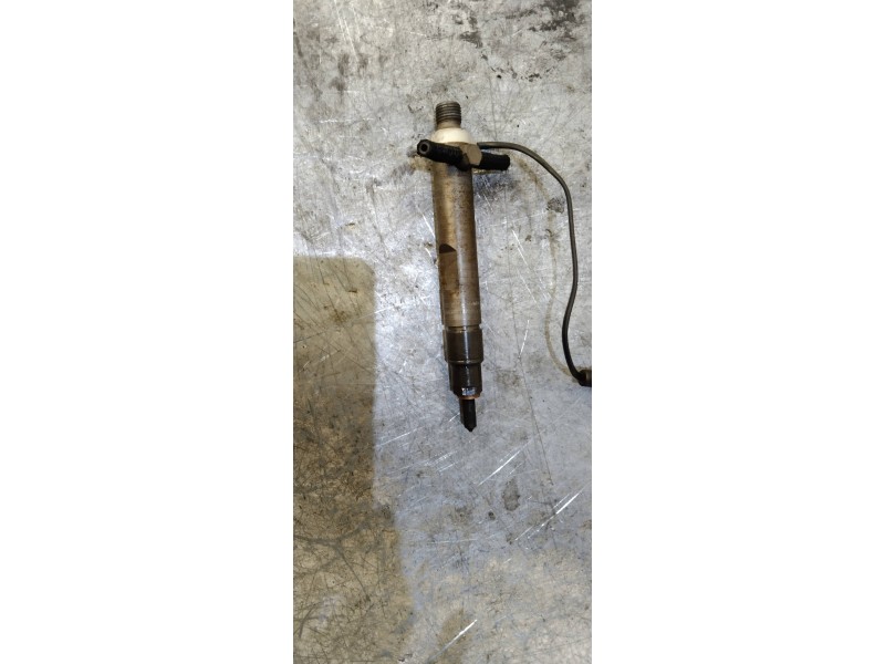 Recambio de inyector para seat ibiza (6k1) select referencia OEM IAM 028130203 0432193598 