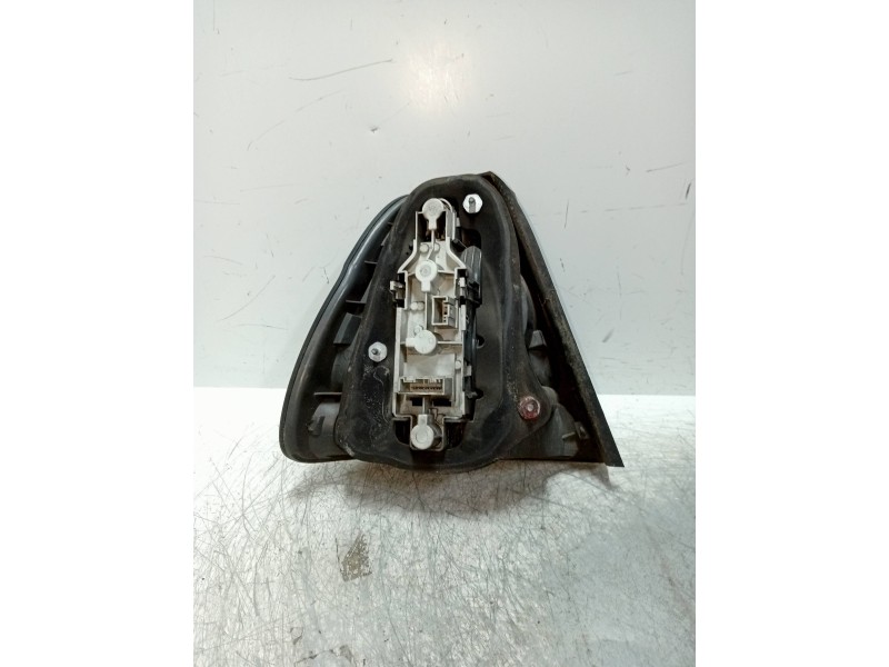 Recambio de piloto trasero derecho para bmw serie 3 compact (e46) 320td referencia OEM IAM   