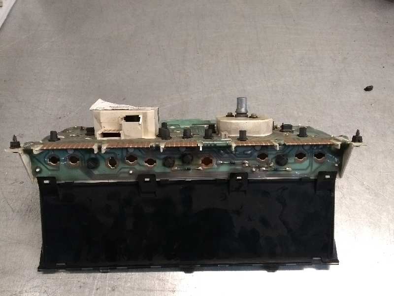 Recambio de cuadro instrumentos para peugeot 405 berlina 1.8 turbodiesel referencia OEM IAM 9609759780 09032829900  Recambio de cuadro instrumentos para peugeot 405 berlina 1.8 turbodiesel referencia OEM IAM 9609759780 09032829900