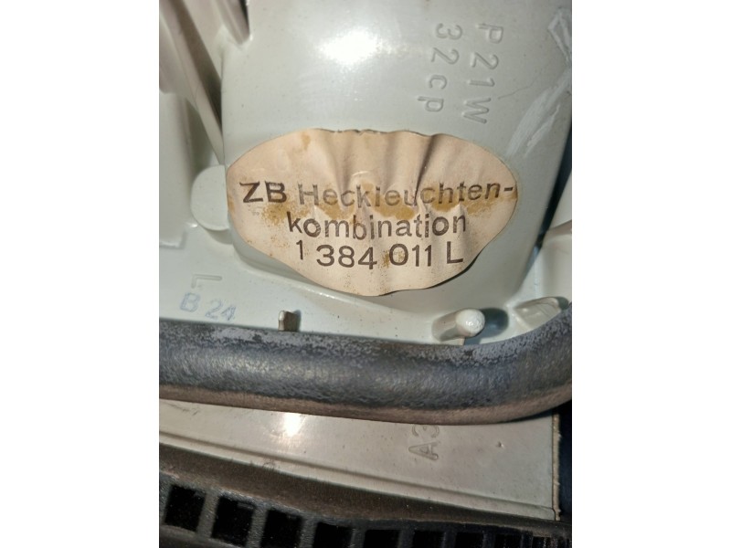 Recambio de piloto trasero izquierdo interior para bmw serie 5 berlina (e34) 524td referencia OEM IAM 1384011L  