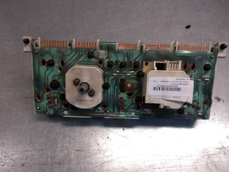 Recambio de cuadro instrumentos para peugeot 405 berlina 1.8 turbodiesel referencia OEM IAM 9609759780 09032829900  Recambio de cuadro instrumentos para peugeot 405 berlina 1.8 turbodiesel referencia OEM IAM 9609759780 09032829900