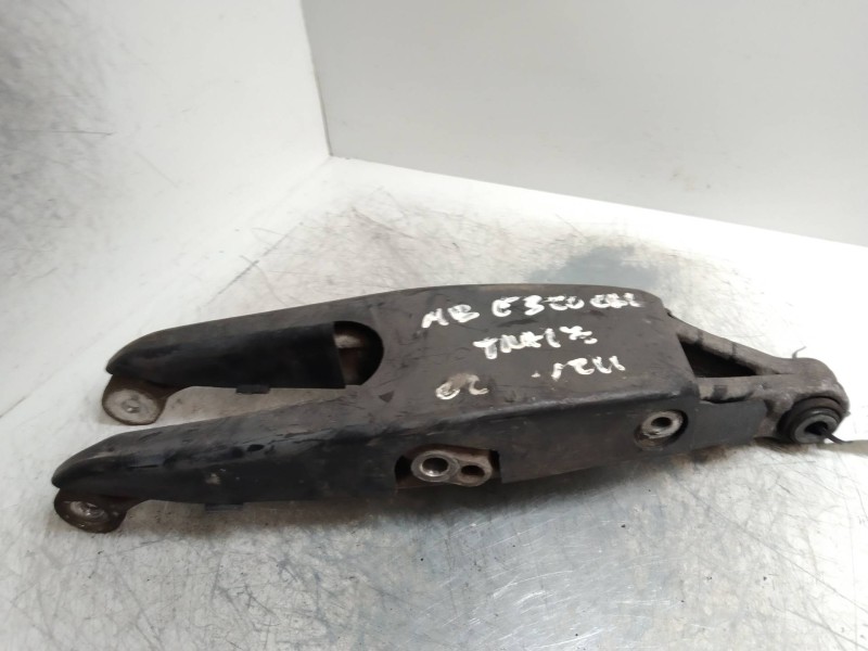 Recambio de brazo suspension inferior trasero izquierdo para mercedes clase e (w211) berlina e 320 cdi (211.026) referencia OEM 