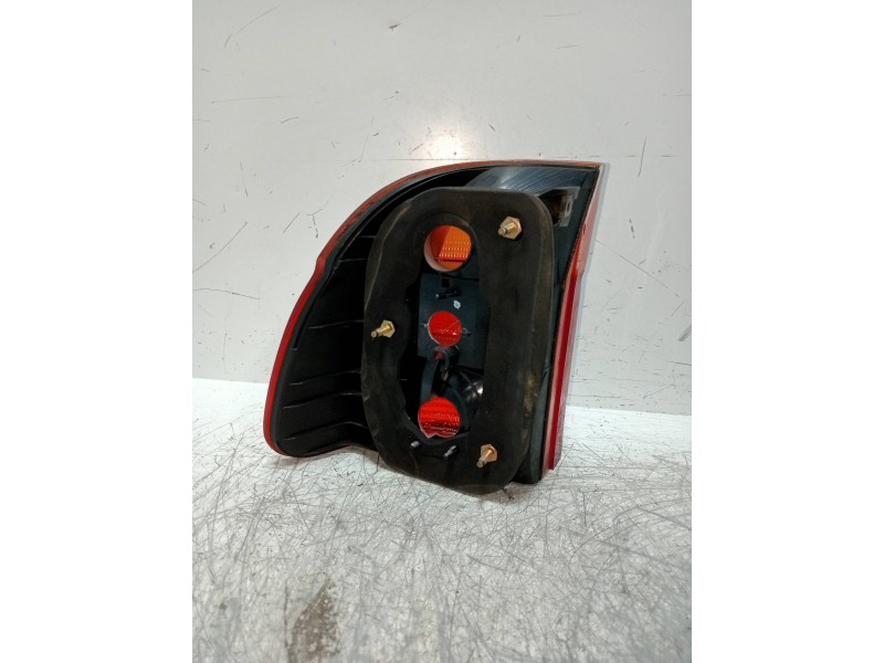 Recambio de piloto trasero derecho para bmw serie 5 touring (e39) 530d referencia OEM IAM   