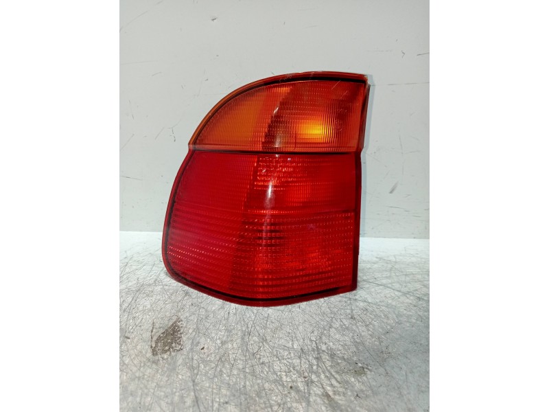 Recambio de piloto trasero izquierdo para bmw serie 5 touring (e39) 4.4 v8 32v cat (m62) referencia OEM IAM   