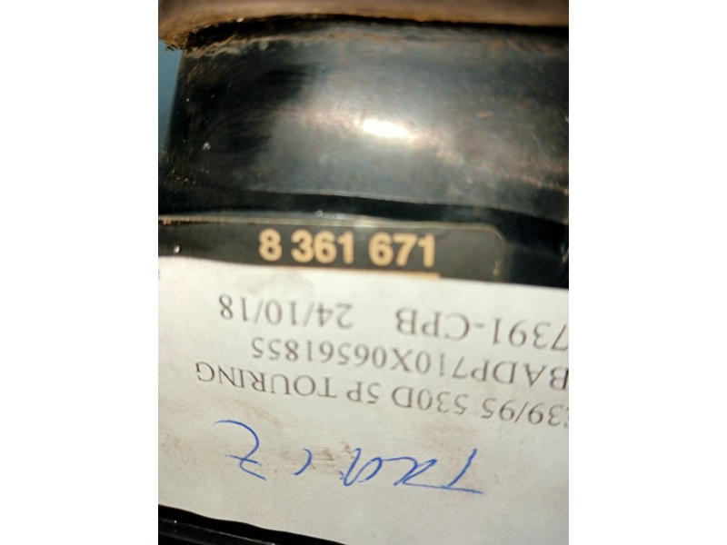 Recambio de piloto trasero izquierdo para bmw serie 5 touring (e39) 530d referencia OEM IAM 8361671  