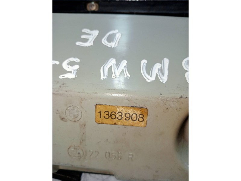 Recambio de piloto trasero derecho para bmw serie 5 berlina (e34) referencia OEM IAM 1363908   Recambio de piloto trasero derecho para bmw serie 5 berlina (e34) referencia OEM IAM 1363908