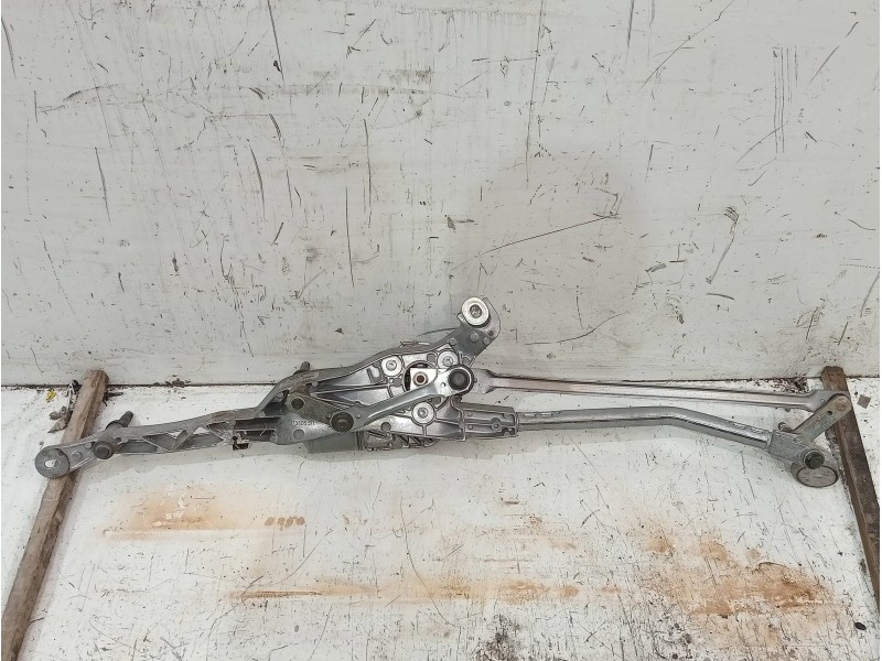 Recambio de motor limpia delantero para mercedes clase clk (w207) coupe e 220 cdi blueefficiency (207.302) referencia OEM IAM 33