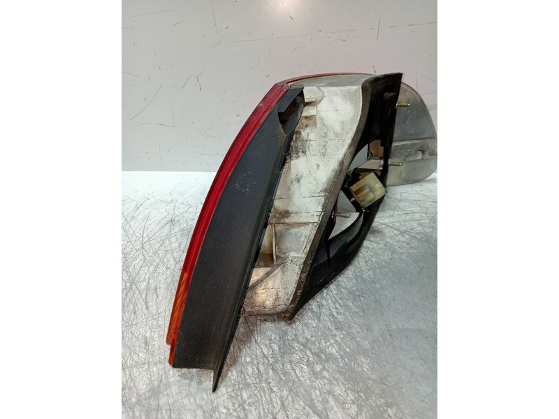 Recambio de piloto trasero izquierdo para bmw serie 7 (e65/e66) 745i referencia OEM IAM 63218379687  