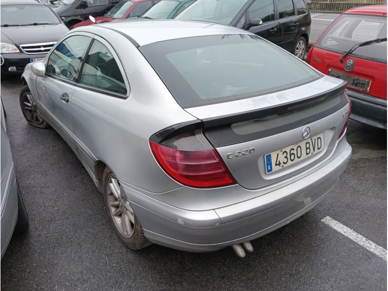 mercedes clase c (w203) sportcoupe del año 2002
