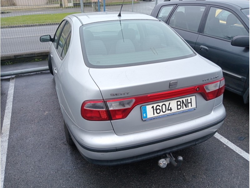 seat toledo (1m2) del año 2001