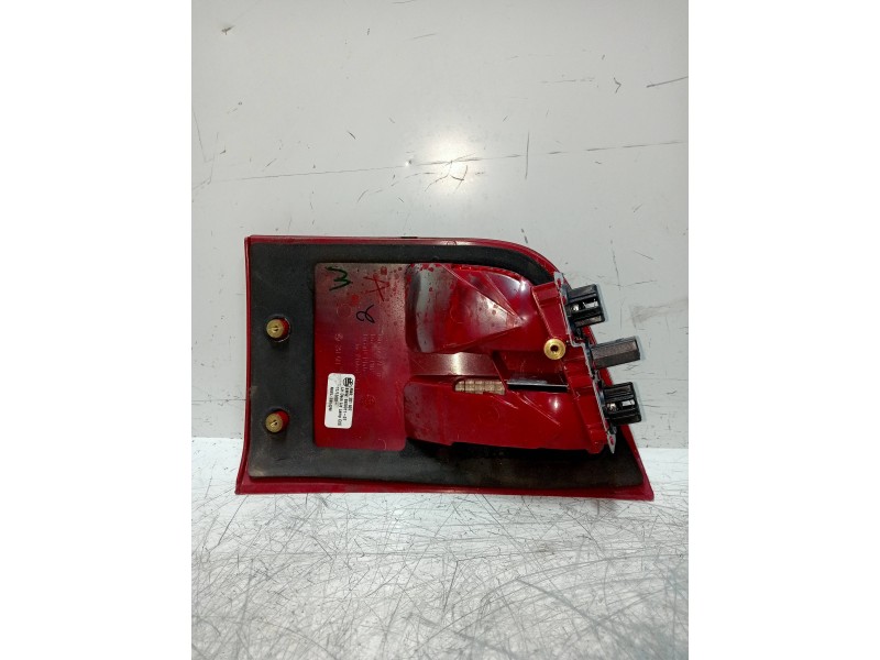 Recambio de piloto trasero izquierdo interior para bmw x5 (e53) 3.0i referencia OEM IAM 840901107  