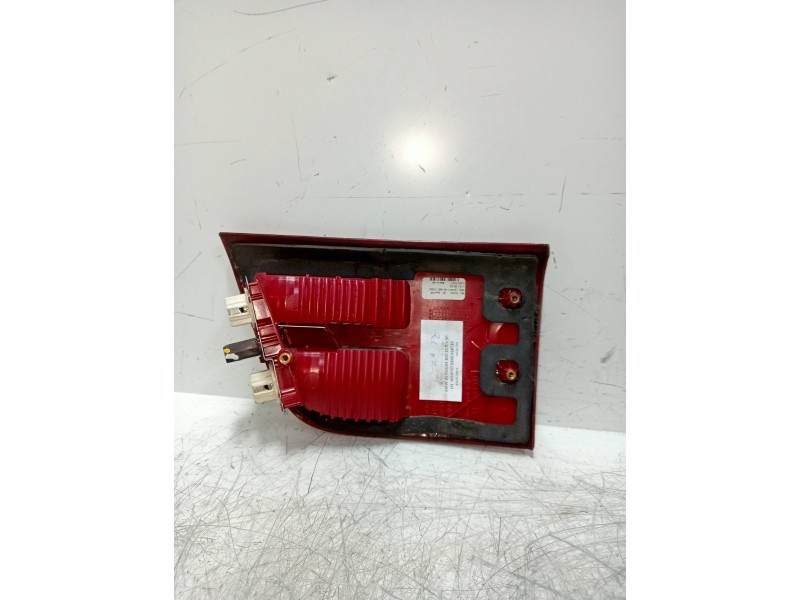 Recambio de piloto trasero izquierdo interior para bmw x5 (e53) 3.0 turbodiesel cat referencia OEM IAM 691691308  