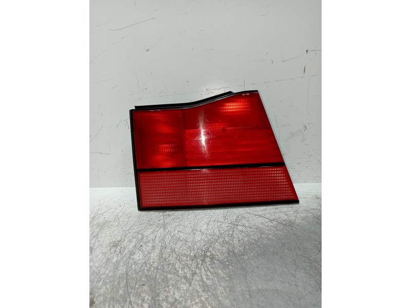 Recambio de piloto trasero izquierdo para bmw serie 8 (e31) 5.0 v12 cat referencia OEM IAM 63211383047  