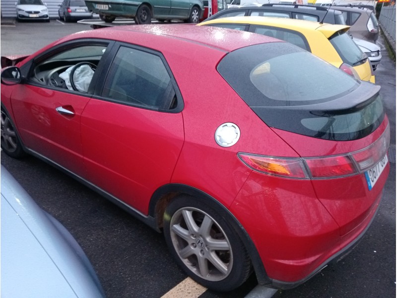 honda civic berlina 5 (fk) del año 2008