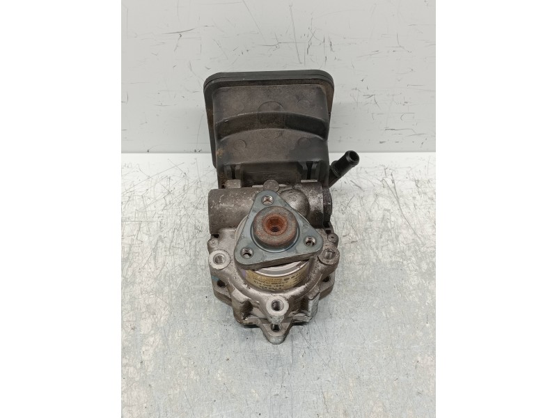 Recambio de bomba direccion para bmw serie 5 berlina (e39) 520d referencia OEM IAM 7691900518 6750938 