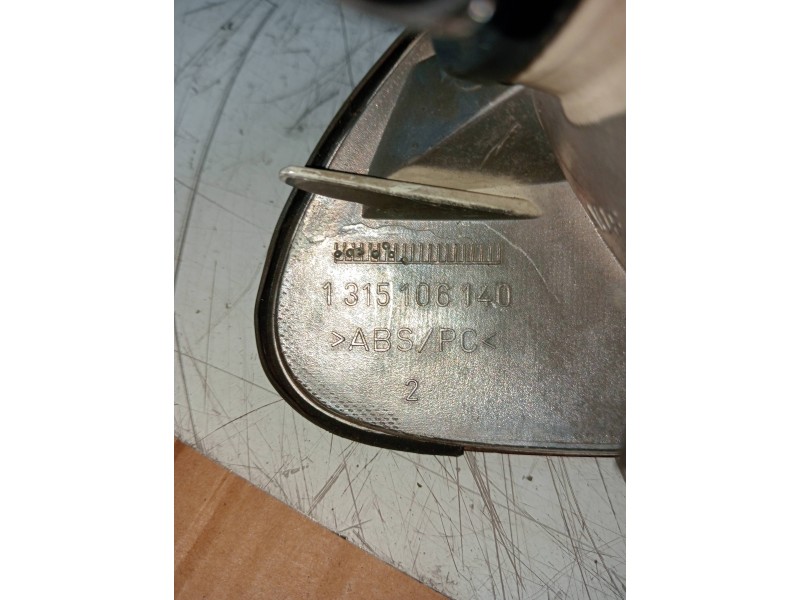 Recambio de piloto delantero izquierdo para bmw serie 3 berlina (e46) 320d referencia OEM IAM 6902765 1315106140 