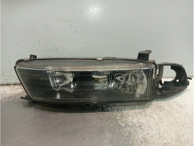 Recambio de faro izquierdo para mitsubishi galant berlina (ea0) 2500 v6 24v referencia OEM IAM   