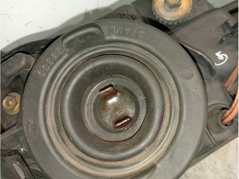 Recambio de faro izquierdo para mitsubishi galant berlina (ea0) 2500 v6 24v referencia OEM IAM   