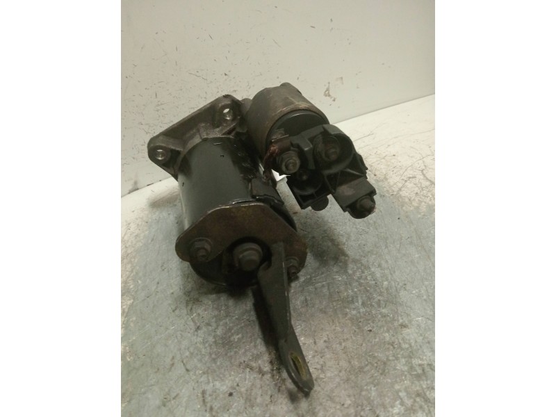 Recambio de motor arranque para ford fiesta berlina ghia referencia OEM IAM 0001107043  