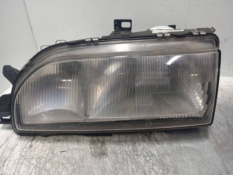 Recambio de faro izquierdo para ford sierra berlina 2.0 cat referencia OEM IAM 0301074101 87BG13006C1A 