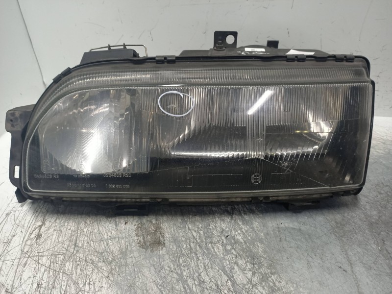 Recambio de faro izquierdo para ford scorpio ghia berlina referencia OEM IAM 85GG13006SC  
