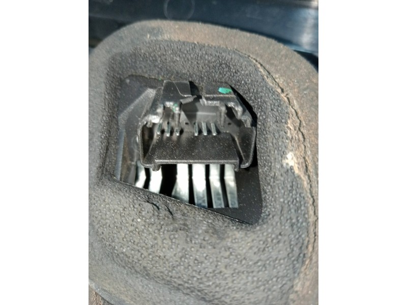 Recambio de piloto trasero izquierdo para citroen c1 1.0 cat (384f) referencia OEM IAM   