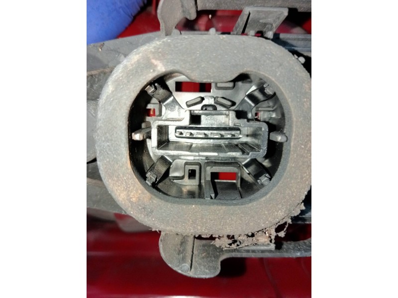 Recambio de piloto trasero derecho para citroen c2 sx referencia OEM IAM   