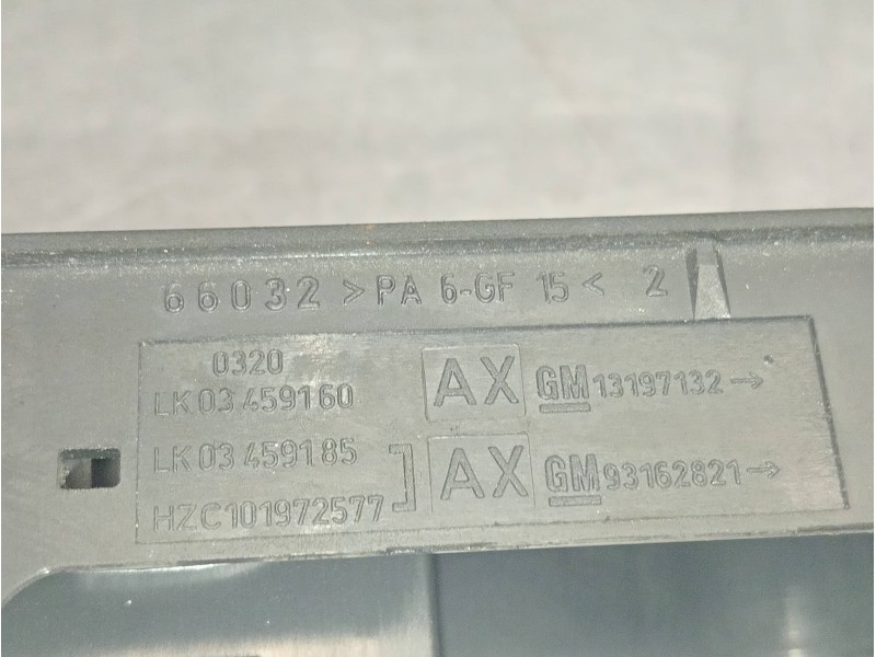 Recambio de mando elevalunas delantero derecho para opel astra gtc cosmo referencia OEM IAM 13197132 93162821 4P
