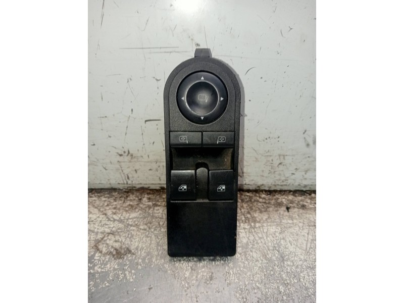 Recambio de mando elevalunas delantero izquierdo para opel astra gtc cosmo referencia OEM IAM 03459216 8320 3P