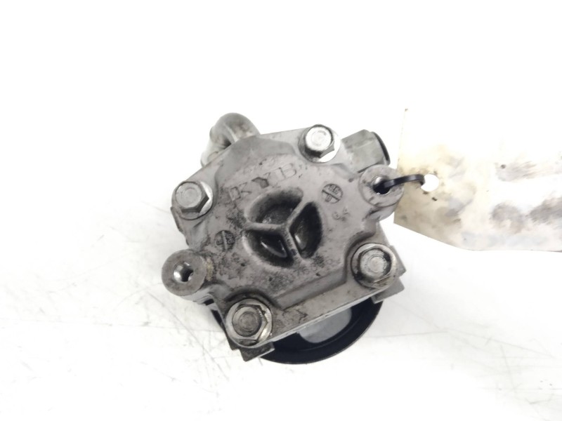 Recambio de bomba direccion para dodge caliber 2.0 16v crd cat referencia OEM IAM   