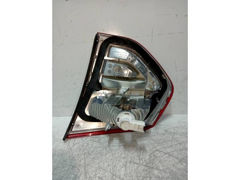 Recambio de piloto trasero izquierdo interior para citroen c4 picasso referencia OEM IAM 9653547777  