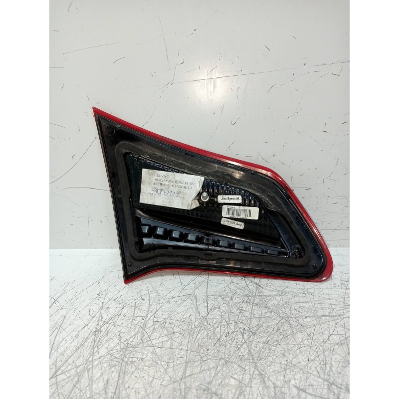 Recambio de piloto trasero derecho interior para citroen c4 lim. 1.6 hdi fap referencia OEM IAM   