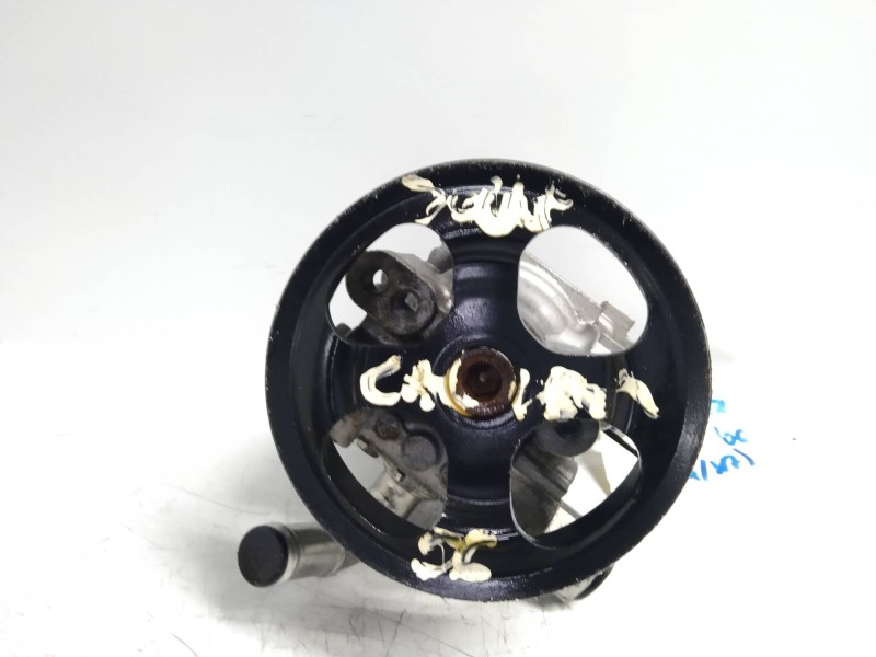 Recambio de bomba direccion para dodge caliber 2.0 16v crd cat referencia OEM IAM   