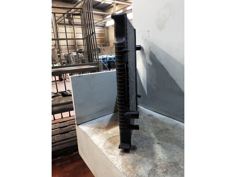 Recambio de radiador agua para land rover range rover sport v8 td se referencia OEM IAM   