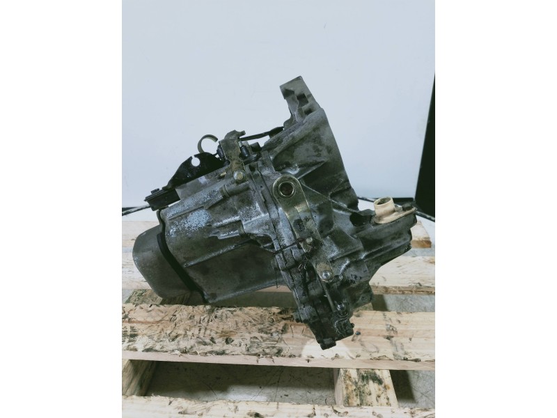 Recambio de caja cambios para citroen ax 11 tre referencia OEM IAM   5V