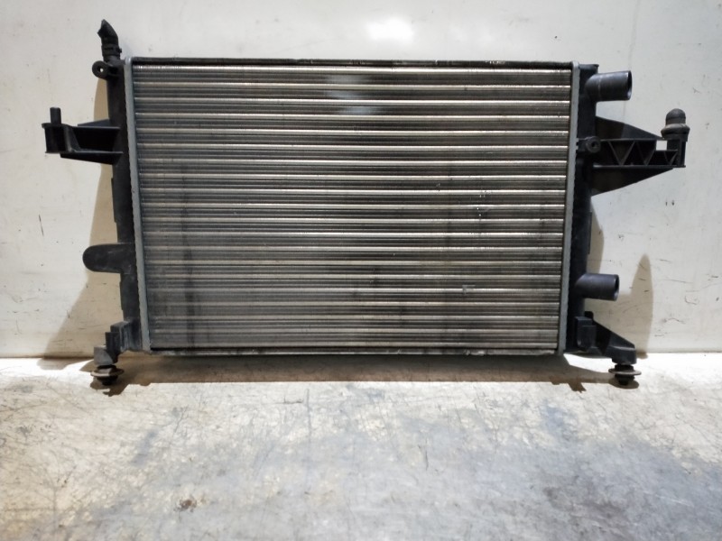 Recambio de radiador agua para opel corsa c cosmo referencia OEM IAM   
