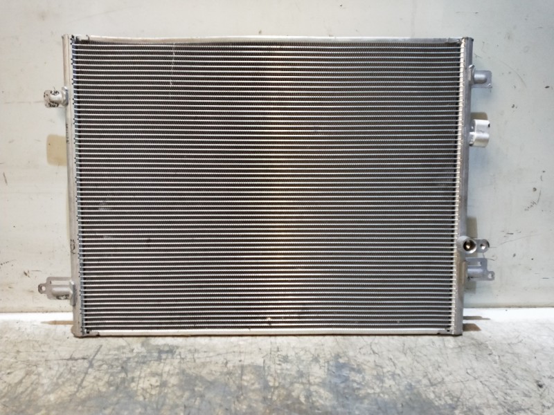 Recambio de condensador / radiador aire acondicionado para renault zoe referencia OEM IAM   
