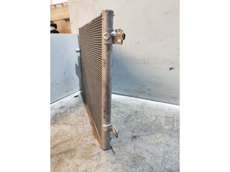 Recambio de condensador / radiador aire acondicionado para renault zoe referencia OEM IAM   