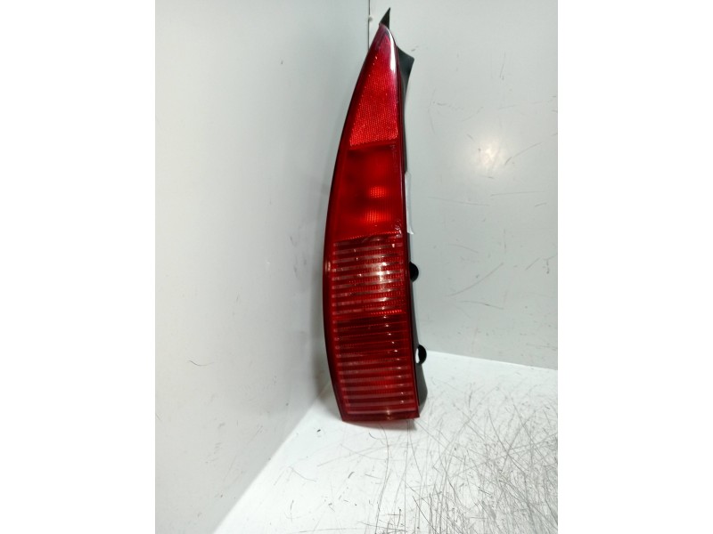 Recambio de piloto trasero derecho para citroen c5 break 2.0 hdi sx referencia OEM IAM   INFERIOR