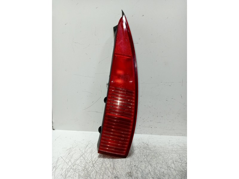 Recambio de piloto trasero izquierdo para citroen c5 break 2.0 hdi sx referencia OEM IAM   INFERIOR