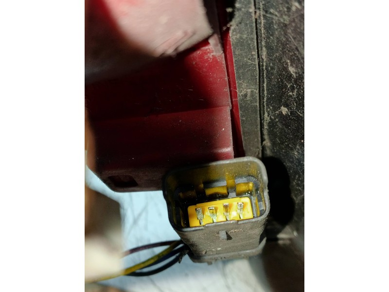 Recambio de piloto trasero derecho para citroen c5 break 2.0 hdi referencia OEM IAM   INFERIOR