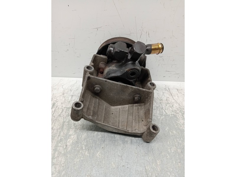 Recambio de bomba direccion para ford fiesta berlina ghia referencia OEM IAM   