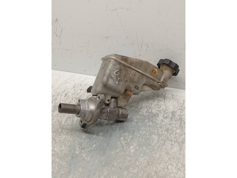 Recambio de bomba freno para kia cee´d sporty wagon drive referencia OEM IAM   