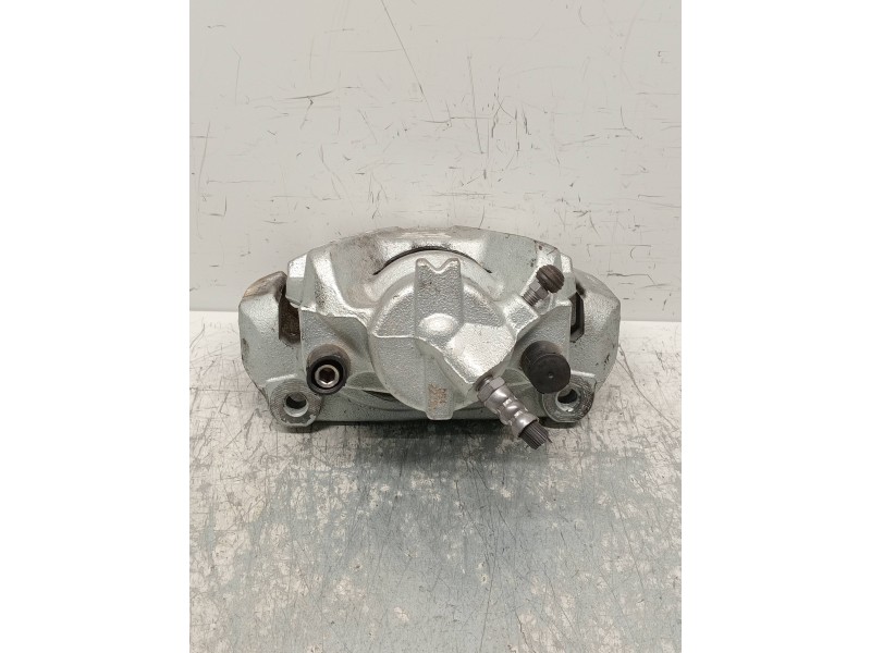 Recambio de pinza freno delantera derecha para renault zoe referencia OEM IAM   