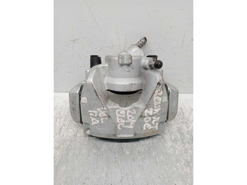 Recambio de pinza freno delantera izquierda para renault zoe referencia OEM IAM   