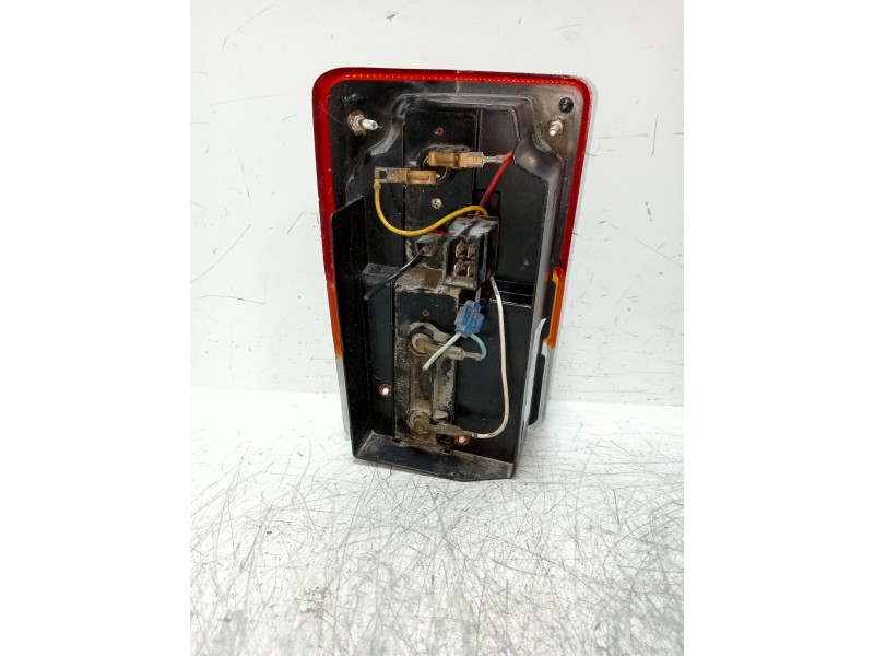 Recambio de piloto trasero derecho para citroen c 25 caja cerrada 1400 referencia OEM IAM   
