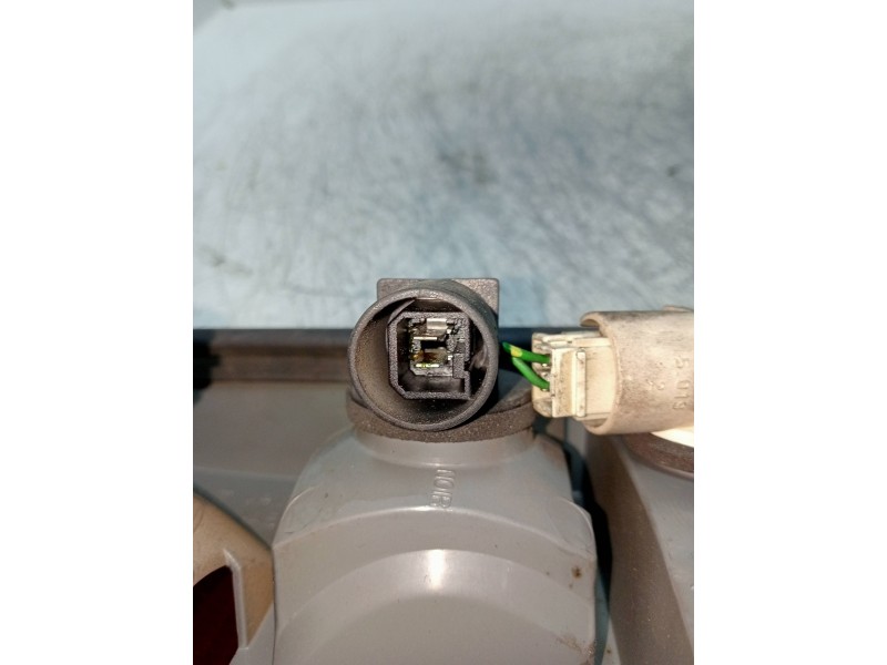 Recambio de piloto trasero derecho interior para citroen evasion 1.9 turbodiesel referencia OEM IAM   
