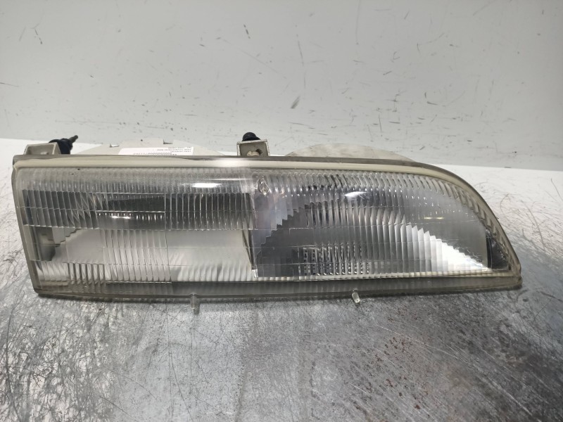 Recambio de faro derecho para ford thunderbird base referencia OEM IAM E9SB13N086  