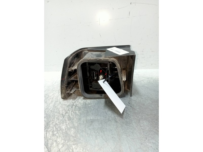 Recambio de piloto trasero derecho para citroen xantia berlina 1.9 sd sensation referencia OEM IAM   