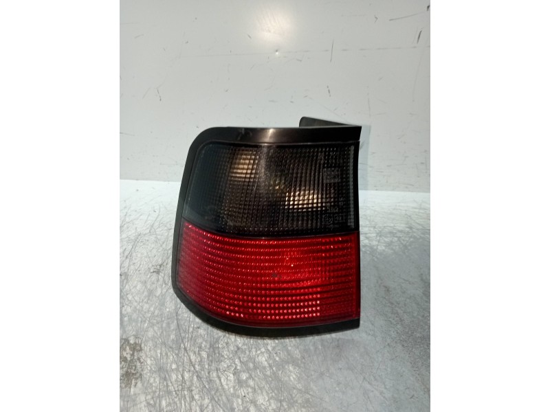 Recambio de piloto trasero izquierdo para citroen xantia break 1.9 turbodiesel referencia OEM IAM   